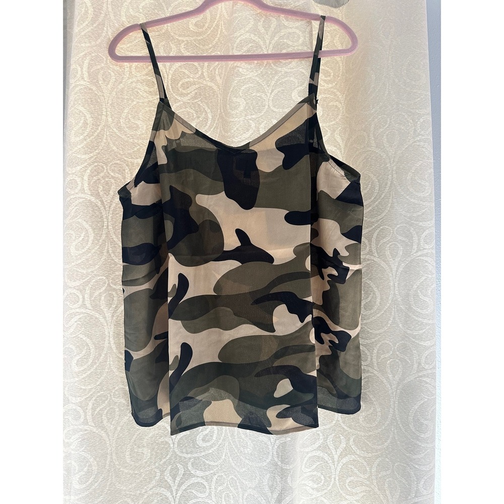 Hayden Los‎ Angeles Camouflage Camisole Top 1XL Green Camo Adjustable Straps NWT